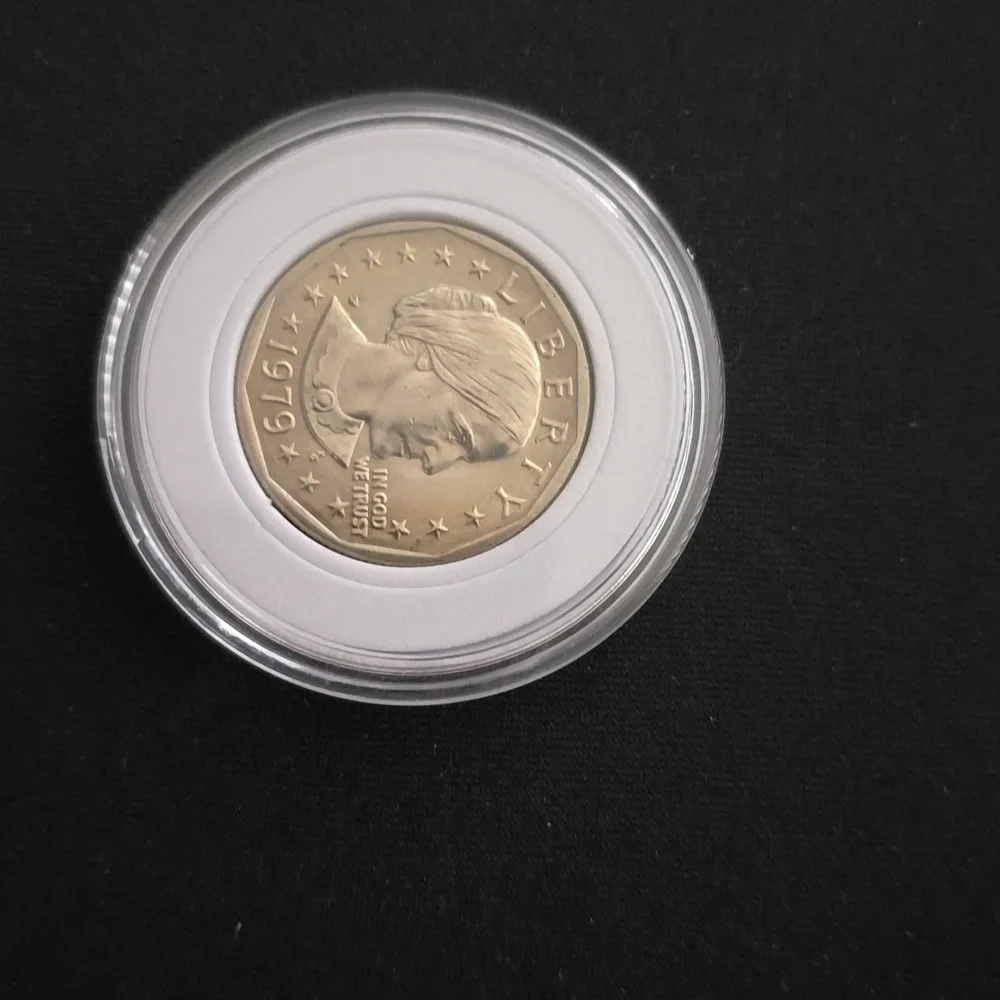 1979-P Uncirculated Susan B Anthony Dollar - Picture 3 of 8